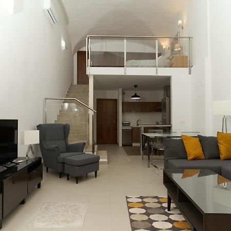 Apartamento Turistico Centro Monumental -- Cáceres Exterior photo